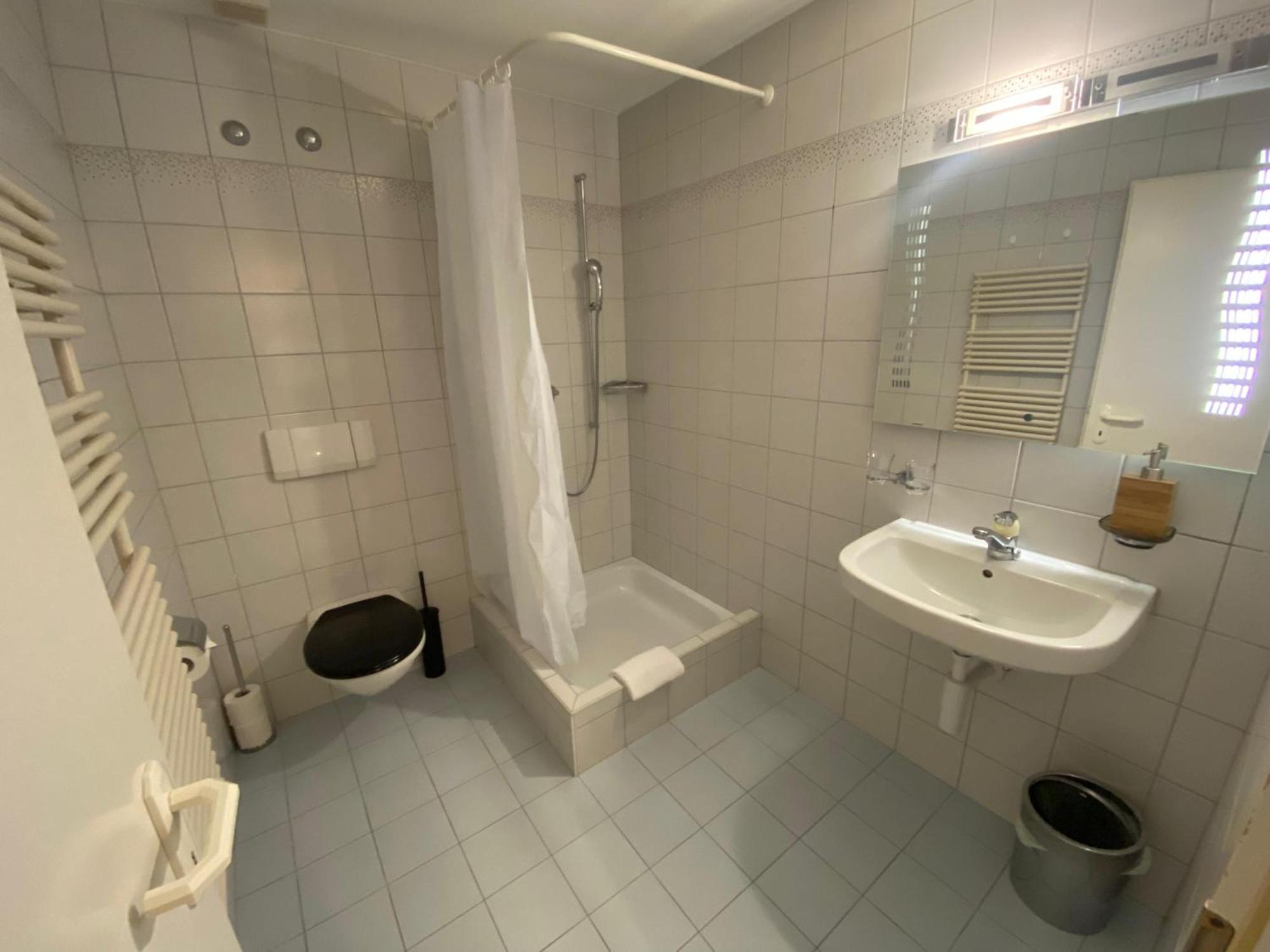 Kursaal Arosa - Adults Only Hostel Екстериор снимка